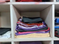 6#8597 Abbigliamento