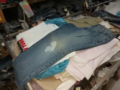2#7660 Abbigliamento