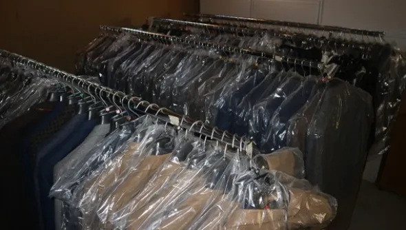 1#5236 Abbigliamento e attrezzature da ufficio