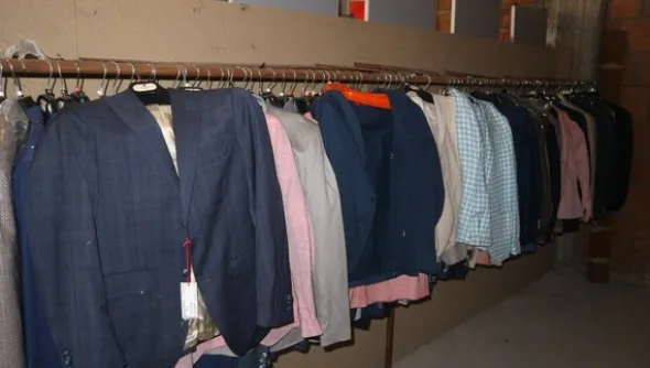 1#5236 Abbigliamento e attrezzature da ufficio