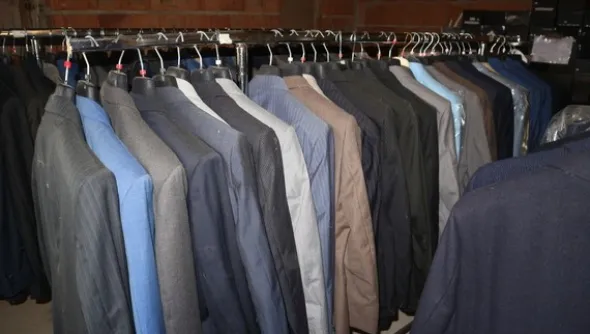 1#5236 Abbigliamento e attrezzature da ufficio