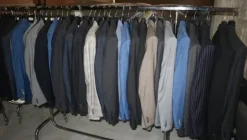 1#5236 Abbigliamento e attrezzature da ufficio