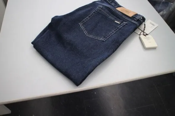 3#5591 Abbigliamento Uomo