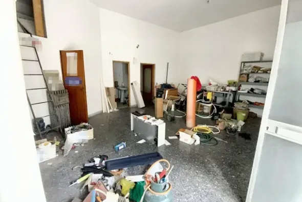 #23386 Abitazione da destinare ad uso artigianale-commerciale