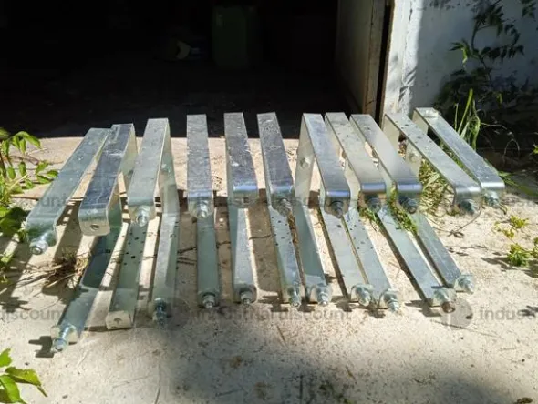 13#8884 Accessori per attrezzature agricole