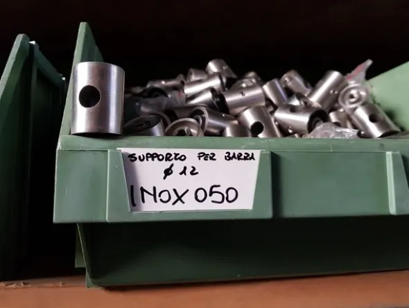 31#5432 Acciaio inox per scale e ringhiere