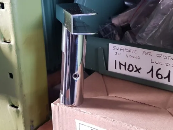 31#5432 Acciaio inox per scale e ringhiere
