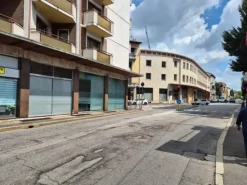 #2536052 AFFITTO - Ufficio/Negozio Varese