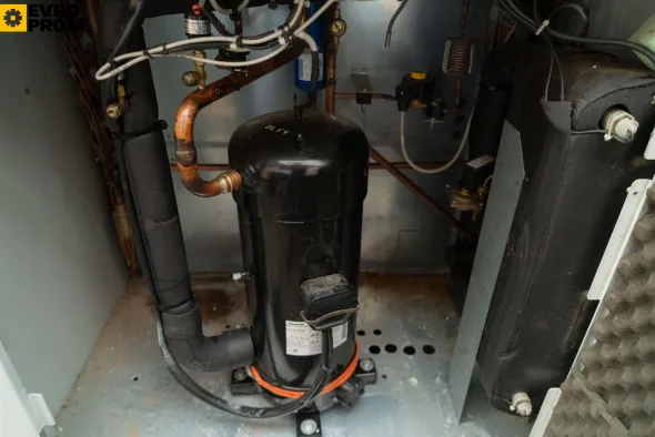 Aircooled chiller Rhoss | 34 kW | 2015 | Garanzia