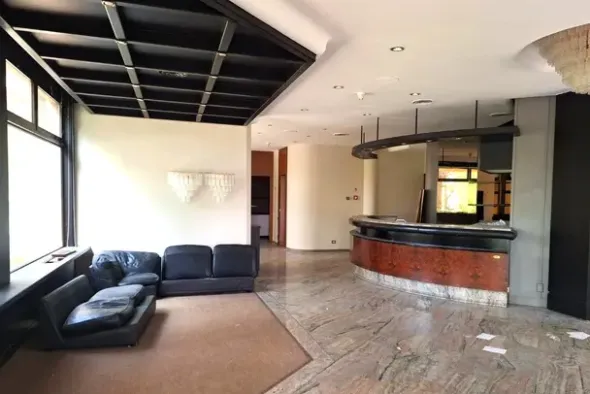 #2639877 Albergo arredato e corte esclusiva (part 614)