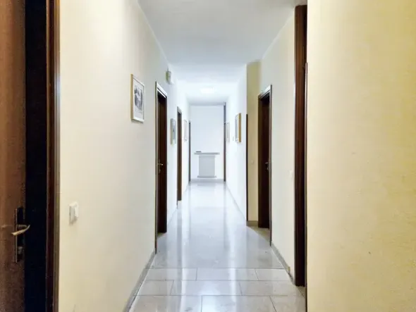 #23026 Albergo con Bar-Ristorante e due appartamenti