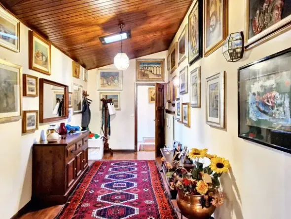 #23026 Albergo con Bar-Ristorante e due appartamenti
