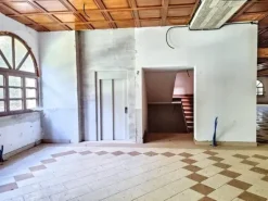 #25729 Albergo da riqualificare