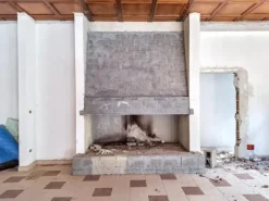 #25729 Albergo da riqualificare