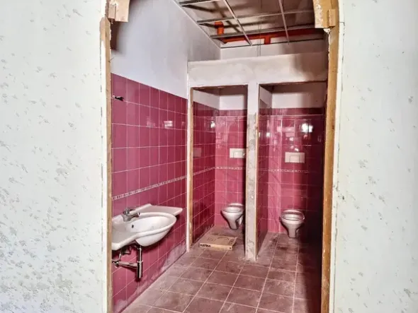 #25729 Albergo da riqualificare