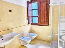 #25729 Albergo da riqualificare