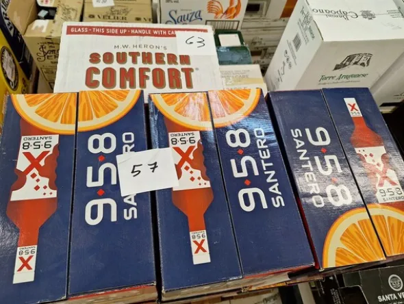 1#8432 Alimenti vari e articoli cucina