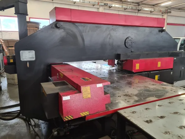 Amada Vipros 357 + Caricatore MP1220