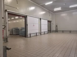 #2537116 Ampio capannone industriale con abitazione