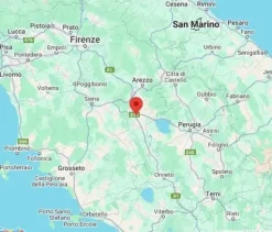 #25583 Ampio locale commerciale con ufficio