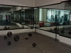 #2535015 Ampio locale uso palestra