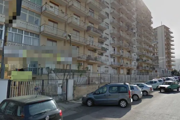 #11180 Ampio magazzino al seminterrato