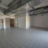 #18307 Ampio negozio in zona commerciale