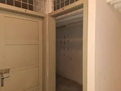 #2638530 Ampio ufficio con cantina e parcheggi di pertinenza