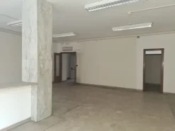 #2638498 Ampio ufficio con magazzino in zona semicentrale