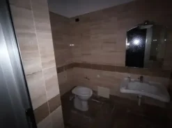 #2639239 Ampio ufficio con posto auto e corte