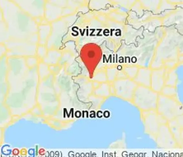 #15888 Ampio ufficio e pertinenze in centro storico