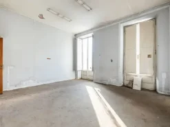 #23822 Ampio ufficio in palazzo storico