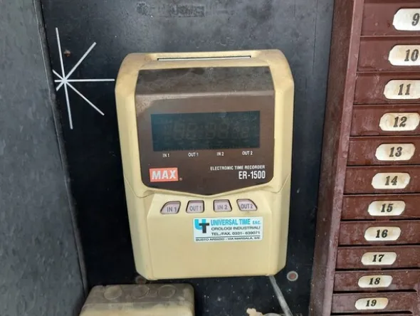 2#7637 Apparecchi di sicurezza e climatizzatore