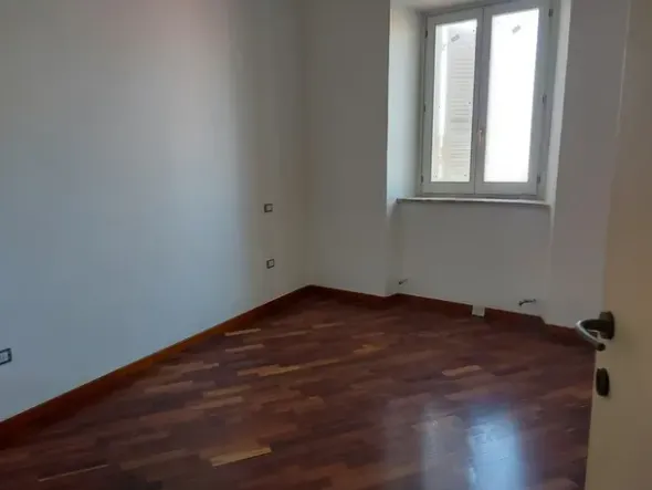 #19784 Appartamento in centro storico, attualmente ufficio con possibilità di cambio d’uso in residenziale