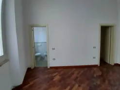 #19784 Appartamento in centro storico, attualmente ufficio con possibilità di cambio d’uso in residenziale