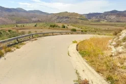 #25044 Appezzamento agricolo collinare con rudere