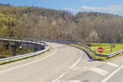 #20968 Appezzamento boschivo in zona collinare