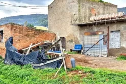 #2519021 Appezzamento di terreno e fabbricati rurali
