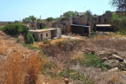 #24275 Appezzamento di terreno per attività agricole