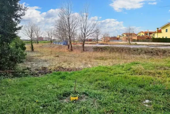 #20197 Appezzamento per verde attrezzato da frazionare