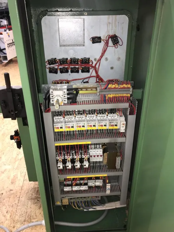 AP930-1255Scorniciatrice Futura Krono S