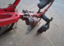 Aratro Vogel e Noot3 vomeri
