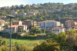 #2515112 Area completamento residenziale su pendio