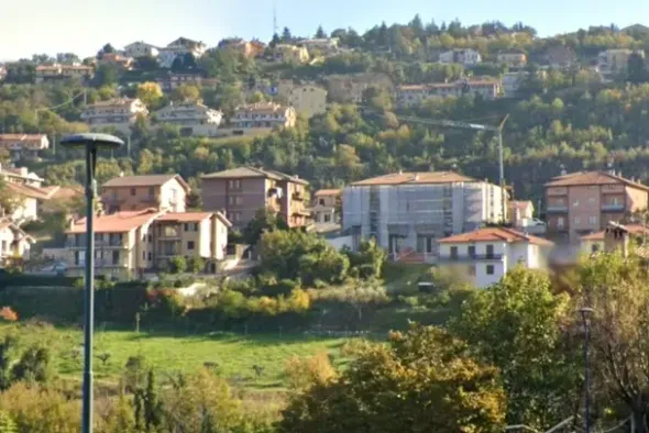 #2515112 Area completamento residenziale su pendio