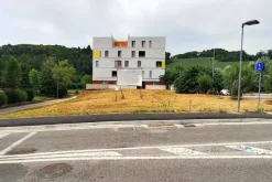 #24078 Area edificabile di 1227 mq in zona residenziale