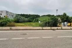 #24077 Area edificabile di 886 mq in zona residenziale