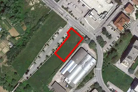 #24073 Area edificabile di 1141 mq in zona residenziale