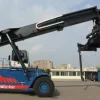 Area logistica con piazzale e uffici sul porto