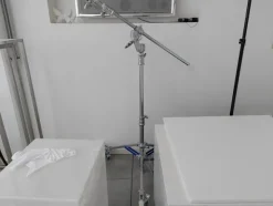 150#7915 Area negozio show room e vani accessori