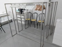 150#7915 Area negozio show room e vani accessori